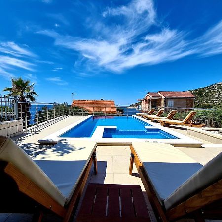 Villa Sucic Razanj 로고즈니차 외부 사진