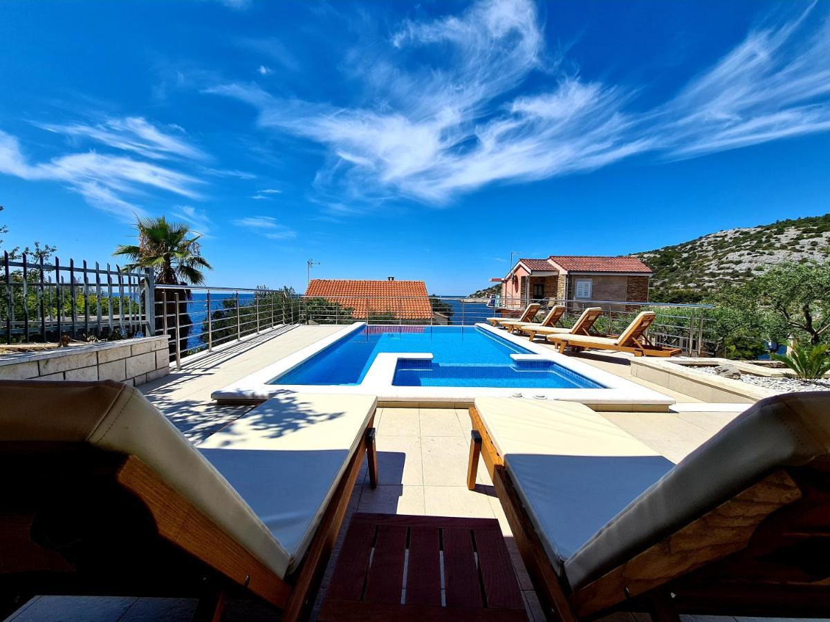 Villa Sucic Razanj 로고즈니차 외부 사진