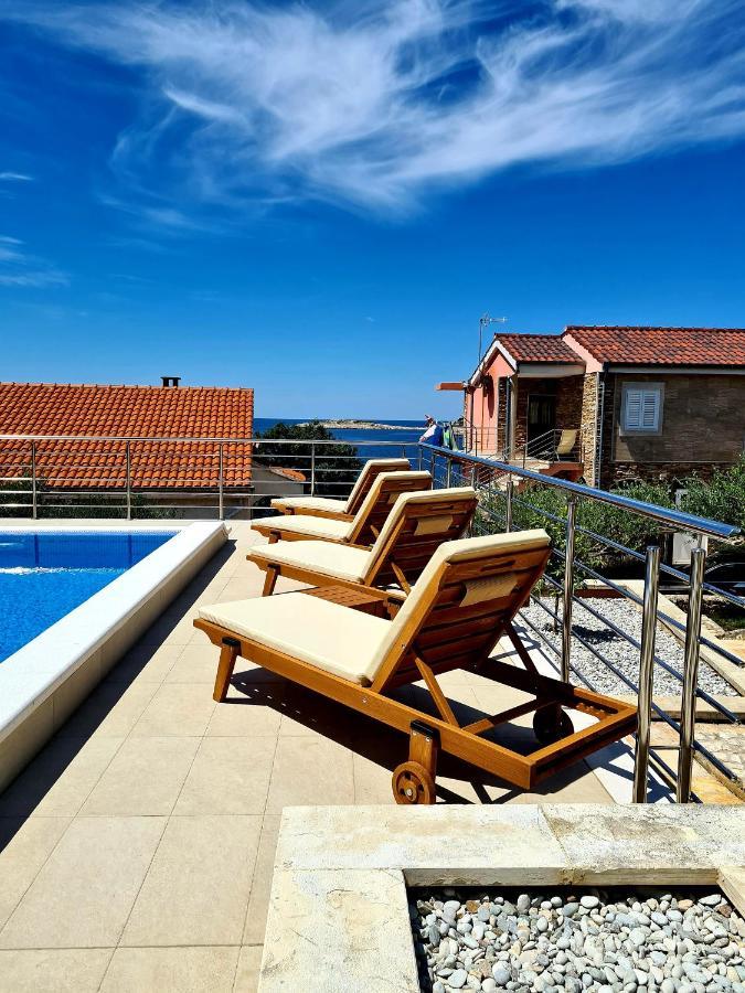 Villa Sucic Razanj 로고즈니차 외부 사진