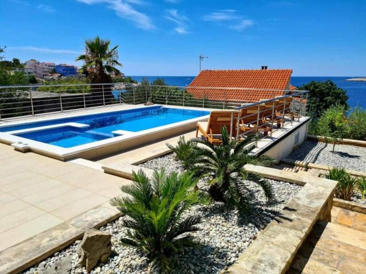 Villa Sucic Razanj 로고즈니차 외부 사진