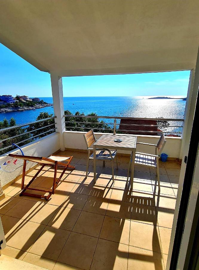 Villa Sucic Razanj 로고즈니차 외부 사진
