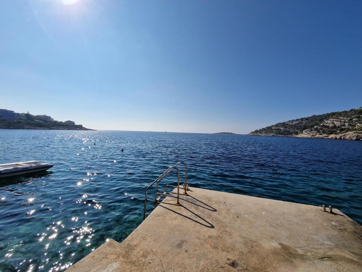 Villa Sucic Razanj 로고즈니차 외부 사진