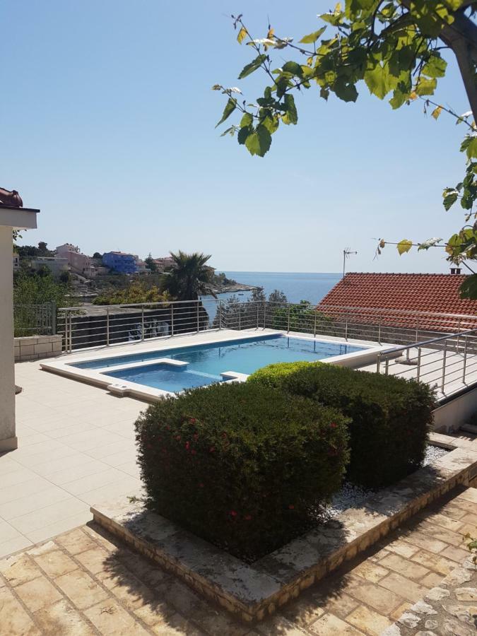 Villa Sucic Razanj 로고즈니차 외부 사진