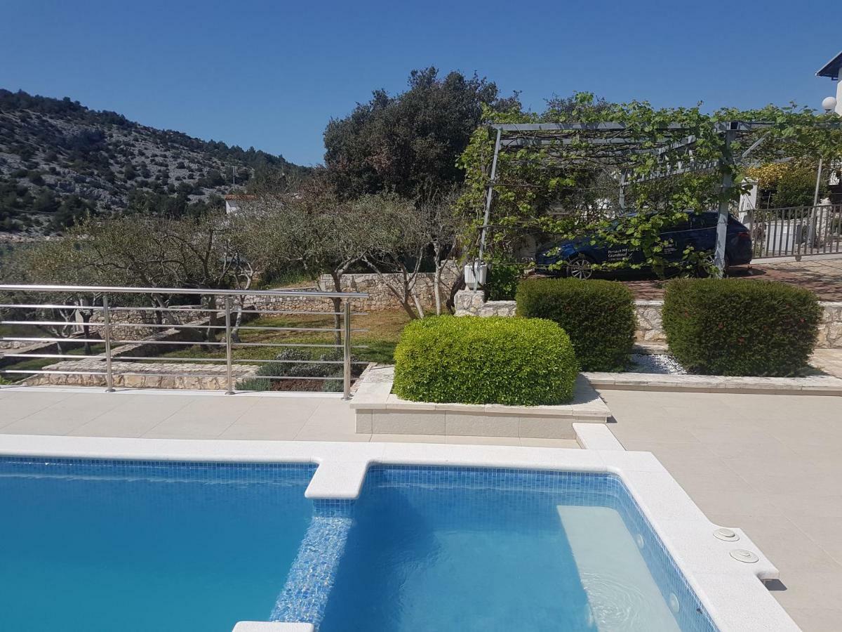 Villa Sucic Razanj 로고즈니차 외부 사진